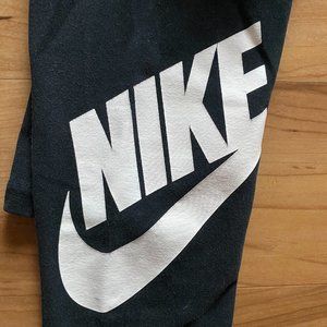 Nike leggings